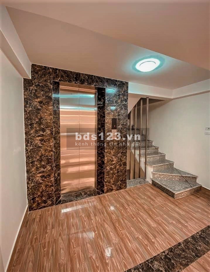 Mặt phố Lê Trọng Tấn 116m đang cho thuê kinh doanh, giá bán 11 tỷ 6