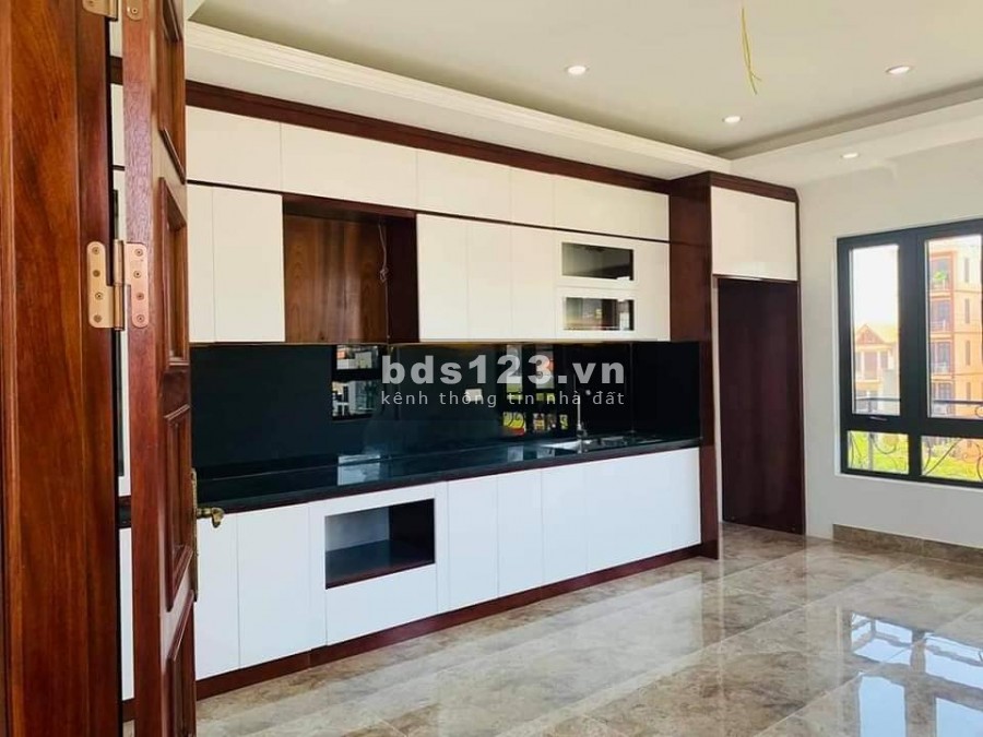 Bán nhà mặt phố kinh doanh Lê Trọng Tấn, diện tích 90m2 mặt tiền 4.7m, Thanh Xuân