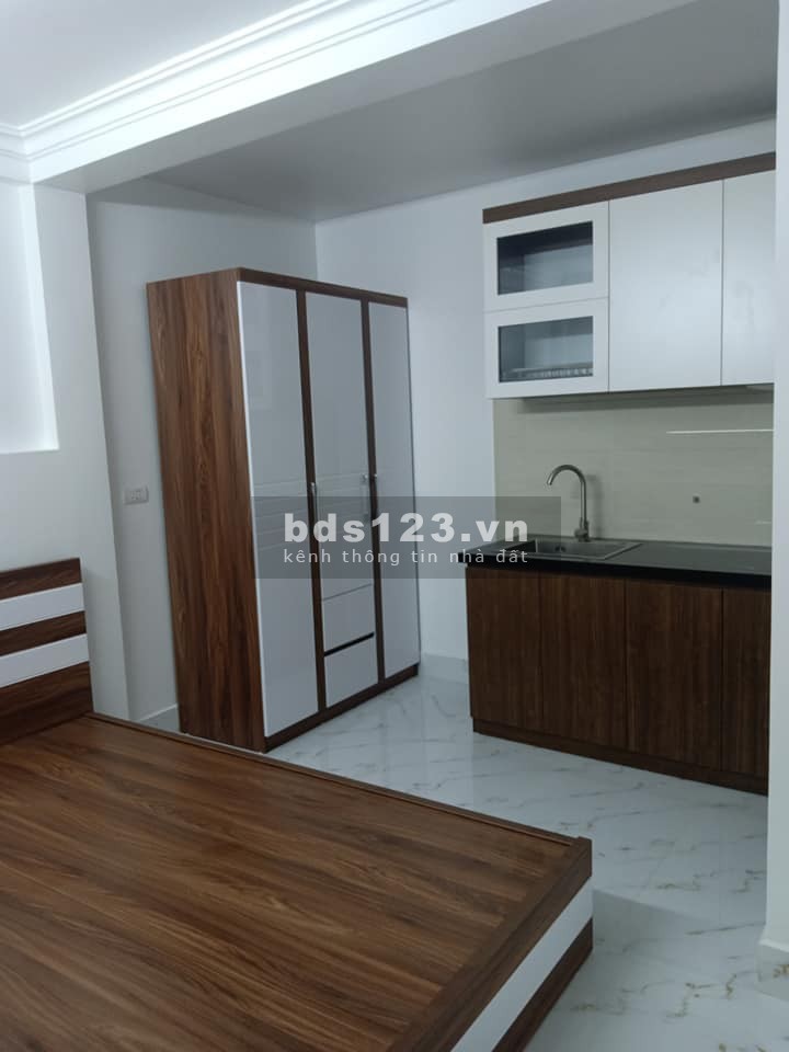 Bán nhà Lương Yên Quận Hai Bà Trưng, dt 65m2, 5 tầng, giá 7 tỷ, lô góc 2 mặt ngõ kinh doanh