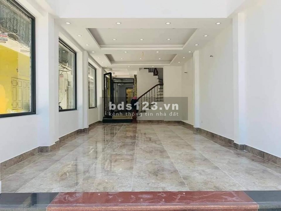 Bán nhà mặt phố kinh doanh Lê Trọng Tấn, diện tích 90m2 mặt tiền 4.7m, Thanh Xuân