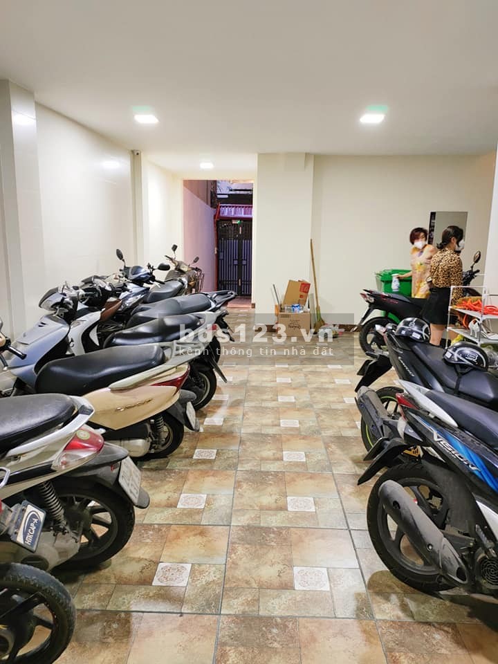 Bán tòa nhà 7 tầng Thái Hà cho thuê 72 triệu/tháng, giá bán nhỉnh 13 tỷ, liên hệ 0983483468