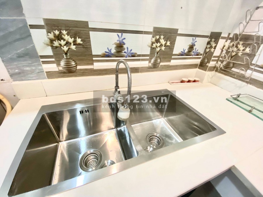 Quận 1 phường Tân Định Trần Quang Khải dt 25m2 giá 3ty2 thuận đầu tư hay ở LH 0969476617