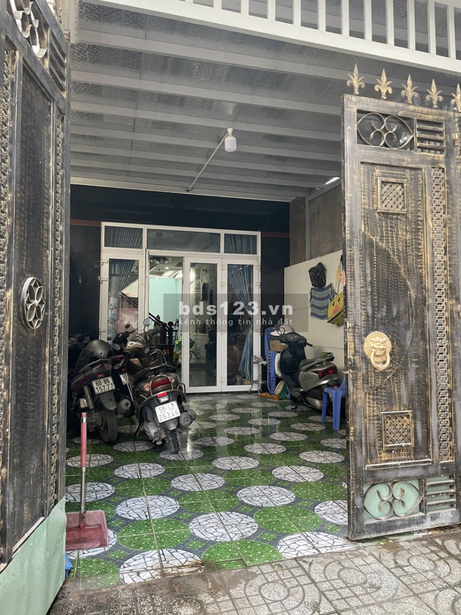 Bán nhà nguyên căn Thạnh Lộc 41, Quận 12, hẻm 8m, dt 4x20m, giá…