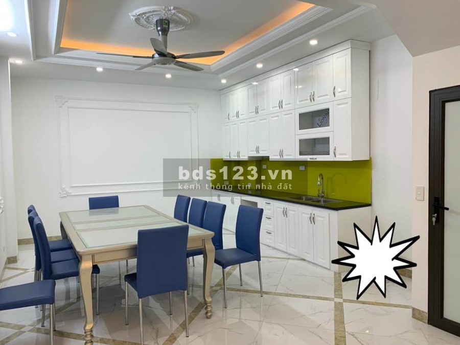 Nhà đẹp ở ngay phố Trường Lâm Việt Hưng, ngõ ô tô thang máy dt 75m2, 5 tầng giá bán 6 tỷ
