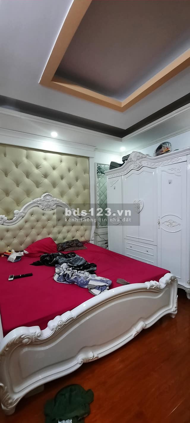 Bán nhà đẹp Xuân Đỉnh, tặng nội thất Hoàng Gia, ngõ thông, dt 34m2, 5 Tầng, giá bán 3.15 tỷ