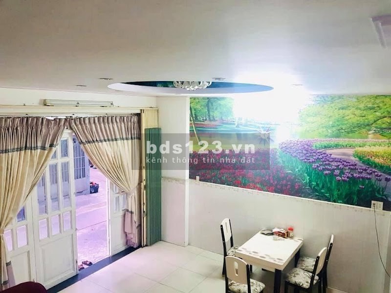 Bán nhà sát mặt tiền Hoàng Văn Thụ Phú Nhuận diện tích 51m2 giá rẻ chỉ 9.5 tỷ