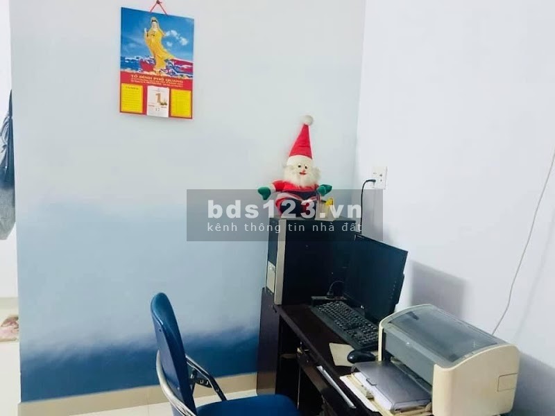 Bán nhà sát mặt tiền Hoàng Văn Thụ Phú Nhuận diện tích 51m2 giá rẻ chỉ 9.5 tỷ