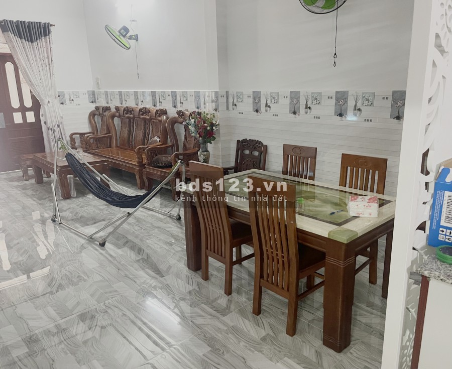 Bán Nhà Đường Tên Lửa, 70m2, 3 Lầu 5PN, Khu VIP Giá Rẻ Chỉ 6.95 Tỷ TL, 0971243100