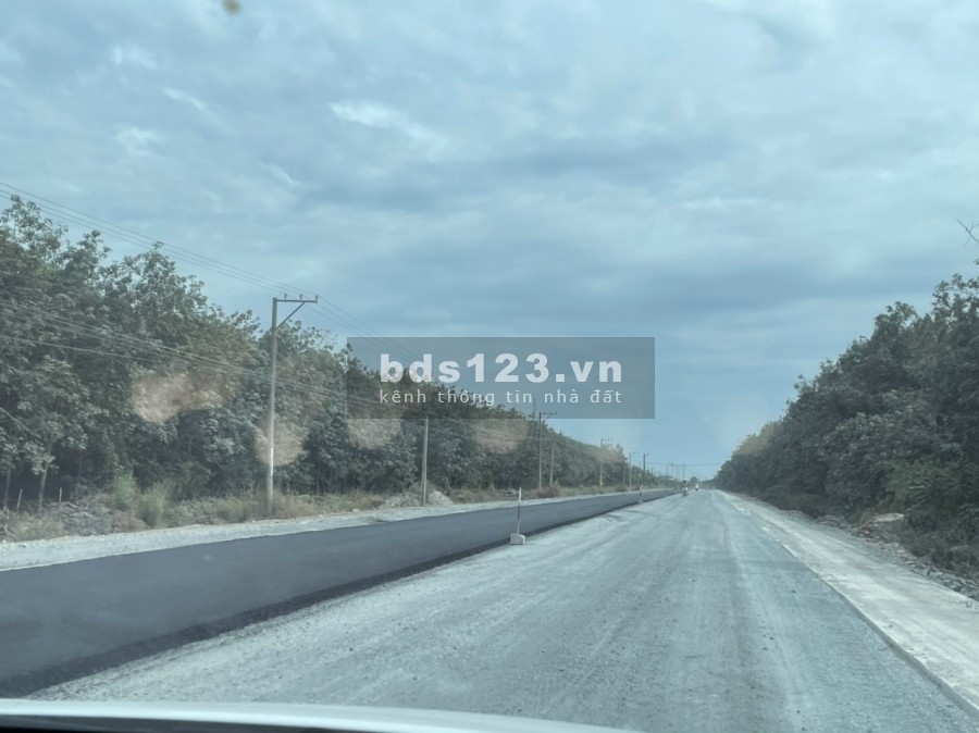 Đất chính chỉ khu công nghiệp Bàu Bàng 1 xẹt Quốc Lộ 13, có sổ hồng riêng, công chứng trong ngày