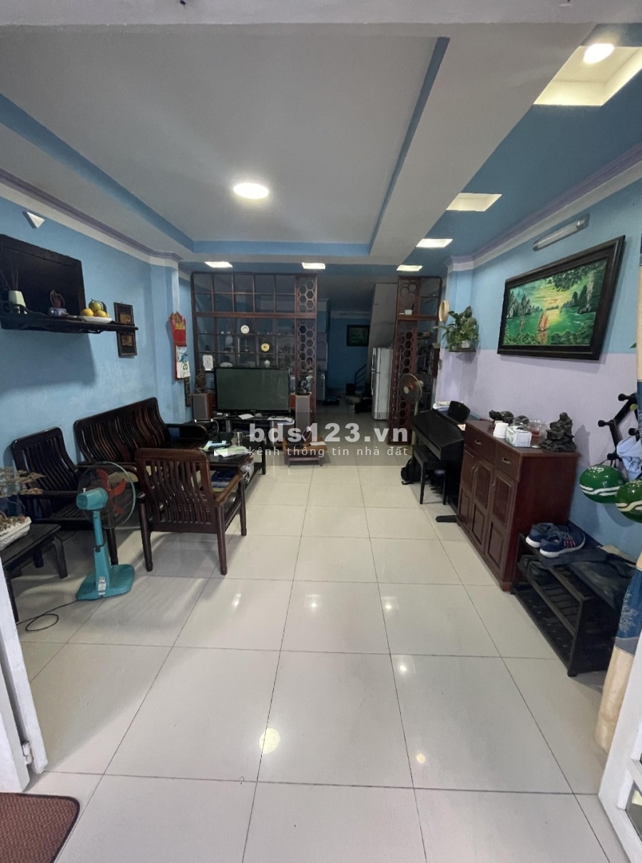 Bán nhà nguyên căn chính chủ phường Phú Thuận, Quận 7, hẻm thông thoáng