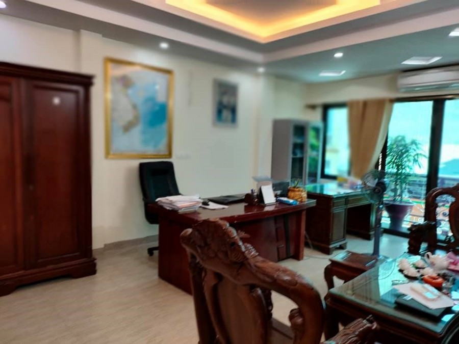 Bán nhà Phạm Văn Đồng, 6 tầng 72m2, thang máy, kinh doanh, giá…