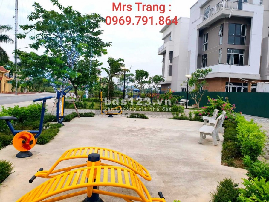 Căn Shophouse tuyệt đẹp kinh doanh nhà hàng khách sạn dịch vụ, vị trí đắc địa, sổ hồng lâu dài