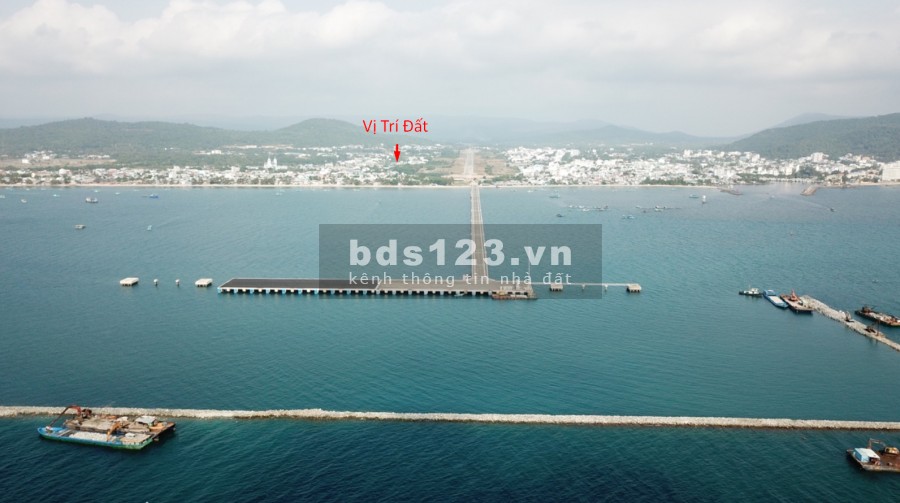 Cần bán mảnh đất trung tâm thương mại sân bay cũ Phú Quốc, đất thổ cư, bao giá thị trường