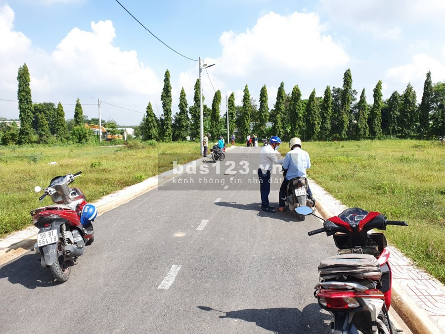 Cần Bán 10 lô duy nhất 100m2 ngay BV Thánh Tâm, ngay Gx Ngũ Phúc, giá bán 900 triệu