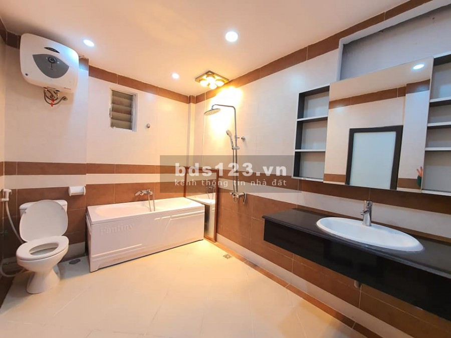 Bán nhà nguyên căn Trần Đại Nghĩa gần ô tô 2 mặt thoáng, nở hậu ngõ nông giá chỉ 4.6 tỷ