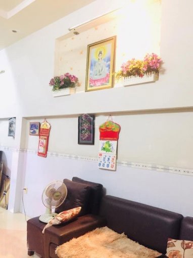 Cực Hiếm Định Công Thượng dt 48m2, 5 tầng mt 3.2m giá bán 3,4 tỷ cách đường Ô tô 30m