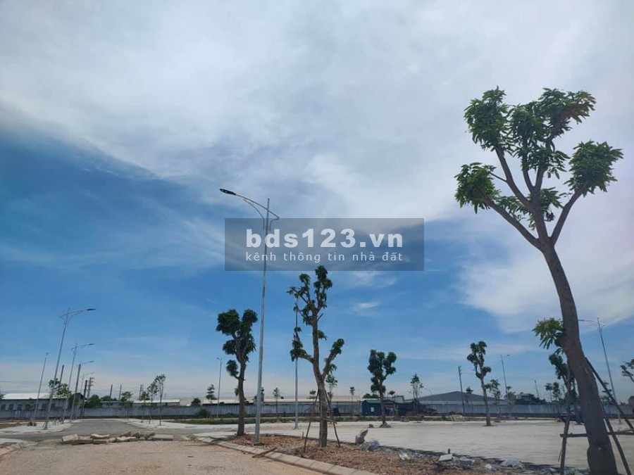 Khu dân cư Đồng Nam, Đất Huyện Đông Sơn cần bán nhanh lô đất diện tích 108m², sổ sẵn