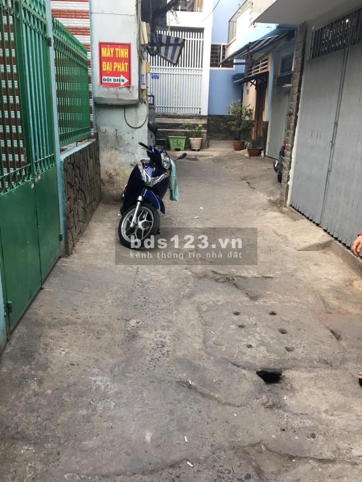 Cần bán nhà sát vách mặt tiền Quang Trung, diện tích sử dụng 30m2 giá bán 2.8 tỷ