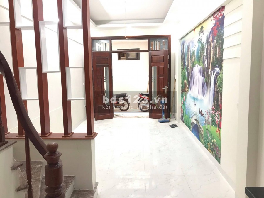 Lô Góc hai thoáng nhà xịn ở ngay Xuân La Quận Tây Hồ dt 35m2, 5 tầng, giá 3.6 tỷ. LH 0364101060