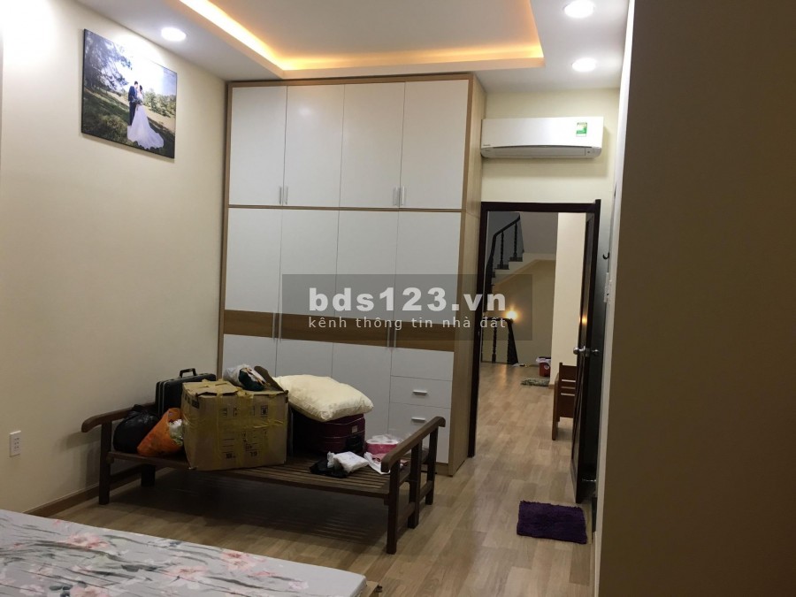 Bán biệt thự đường Phan Văn Trị quận Bình Thạnh 141m2 4tầng giá 15tỷ