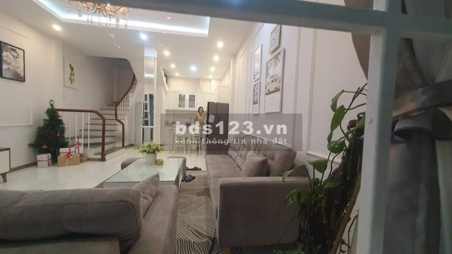 Bán nhà đường Mỹ Đình, Nam Từ Liêm. Nhà siêu đẹp. DT 38m2 x 5 tầng, giá 3 tỷ 350tr
