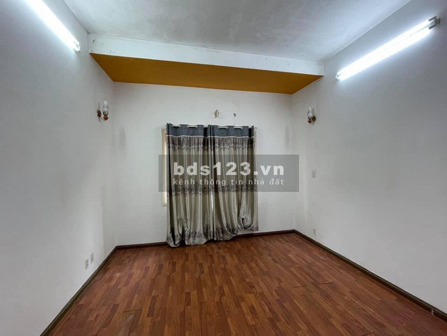 Bán nhà Sài Đồng, Long Biên, ô tô vỉa hè kinh doanh, hàng xóm FLC đẳng cấp, dt 96m2, 5 tầng, mt 6.5m