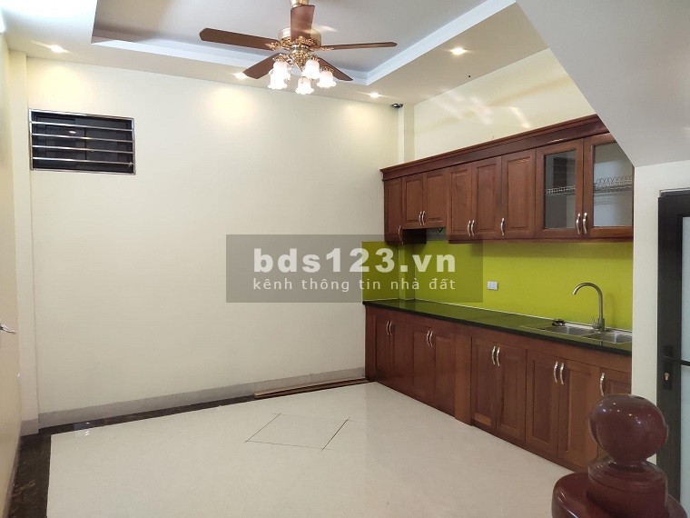 Bán nhà phố Hoàng Như Tiếp 3 mặt thoáng Hoàng Như Tiếp 3 mặt thoáng đt 47m2, giá hơn 4 tỷ