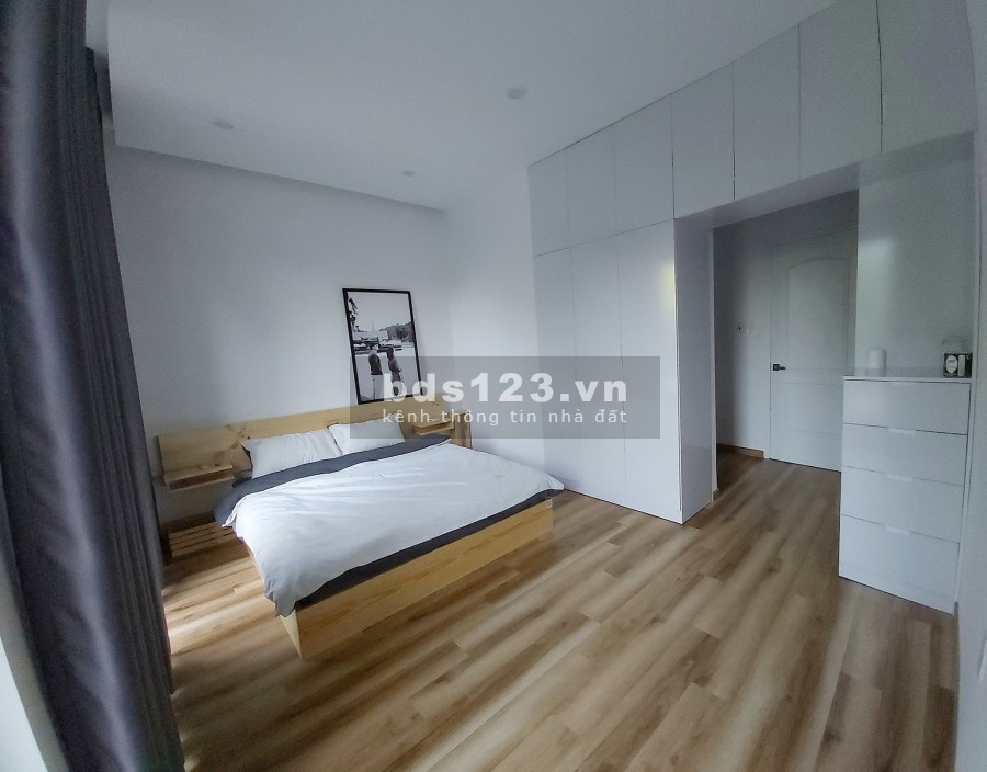 Bán nhà nát 100m2 ngay Vòng xoay Điện Biên Phủ Phường Đa Kao Quận 1 giá 10 tỷ 990