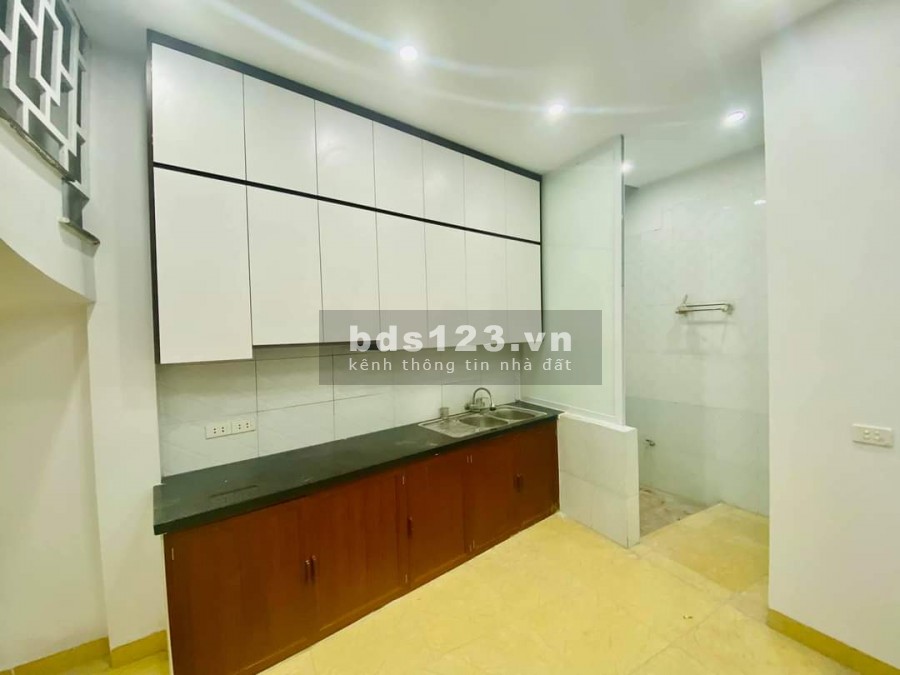 Nhà 2 mặt thoáng nở hậu tặng hết nội thất, diện tích 46m2 giá 2.75 tỷ, liên hệ 0963751098