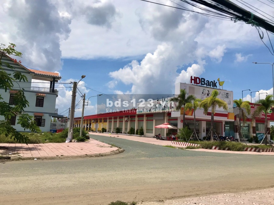 Bán 2 lô đất đẹp liền kề trường học, tại thị trần Thạnh Phú Bến Tre, thổ cư 100%, sổ sẵn