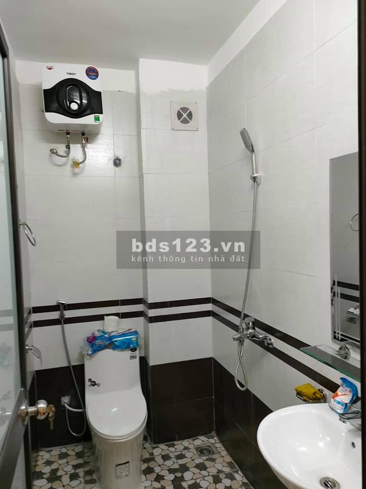 Bán nhà Nguyễn Thái Học trung tâm Quận Hà Đong, khu dân trí cao, an sinh đỉnh, dt 38m2