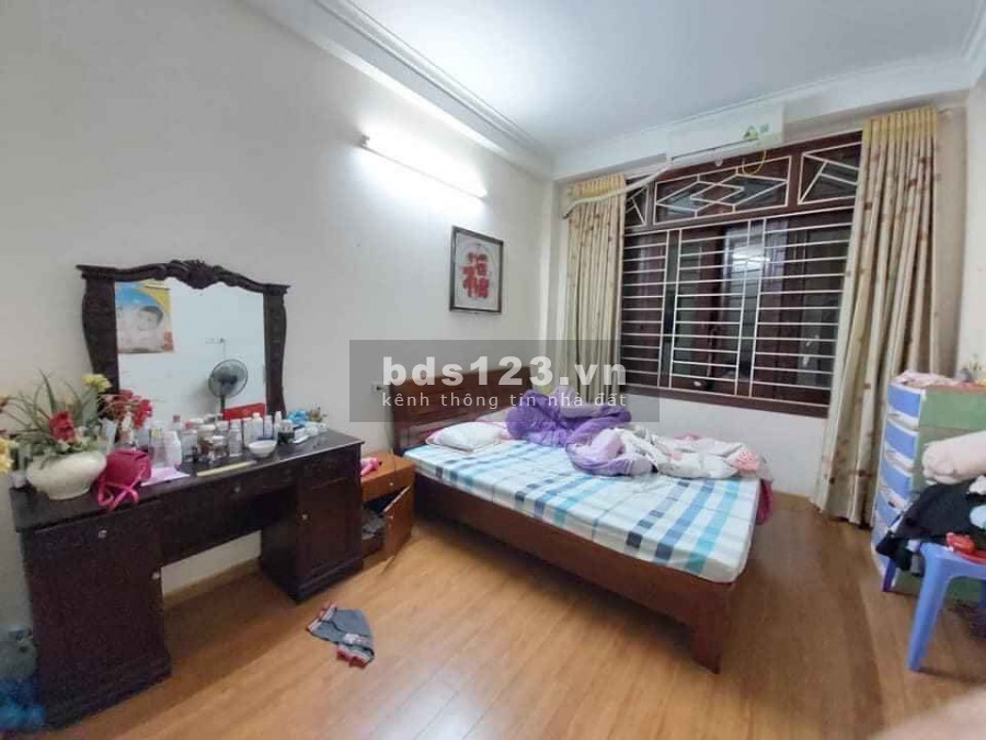 Bán nhà Yên Nghĩa Hà Đông, nhà chủ xây, nhà cực hiếm trong tầm giá, diện tích 38m2, giá 1.8 Tỷ