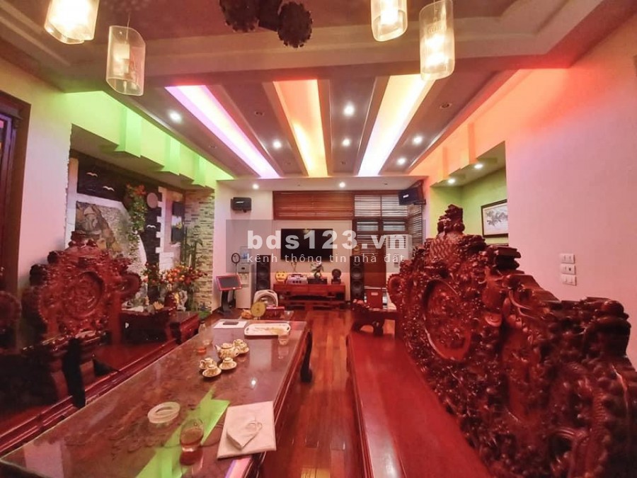 Bán nhà nguyên căn lô góc mặt phố Vip kinh doanh đẳng cấp, đường Quang Trung, 4 tầng