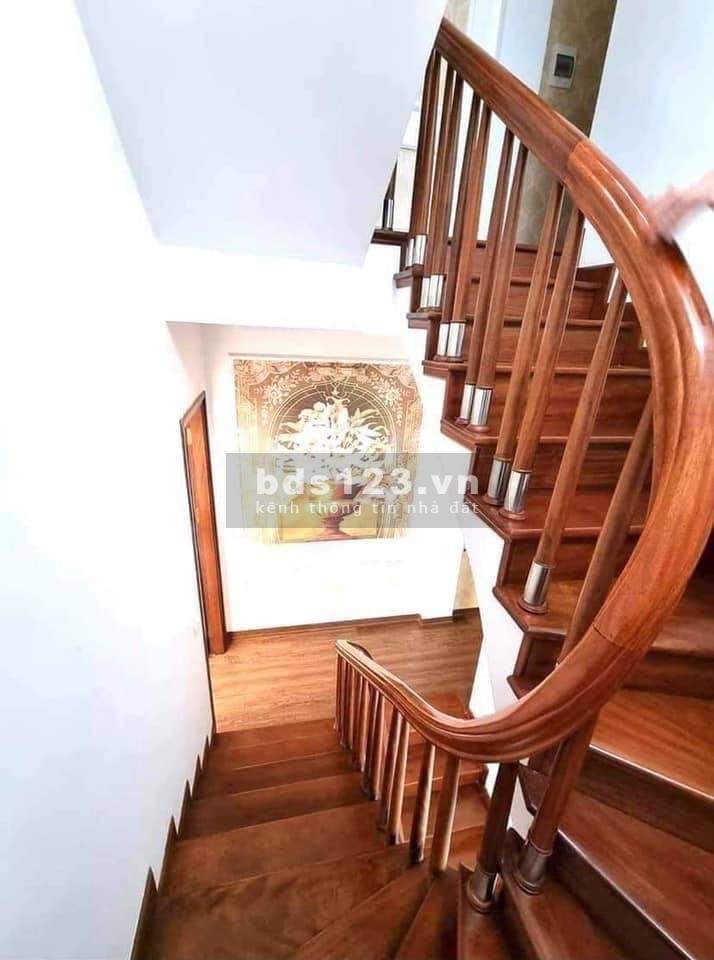Bán nhà nguyên căn lô góc mặt phố Vip kinh doanh đẳng cấp, đường Quang Trung, 4 tầng