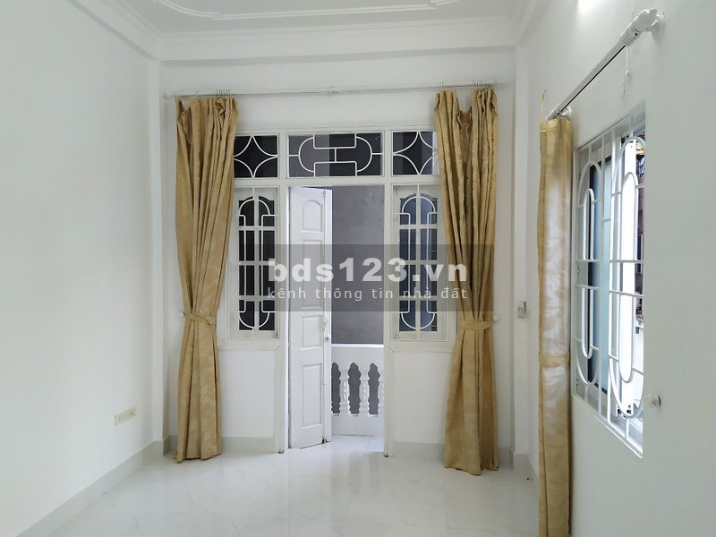 Bán nhà Lê Quang Định nguyên căn đẹp vào ở ngay 3 tầng dt 20m2 giá chỉ nhỉnh 2.5 tỷ