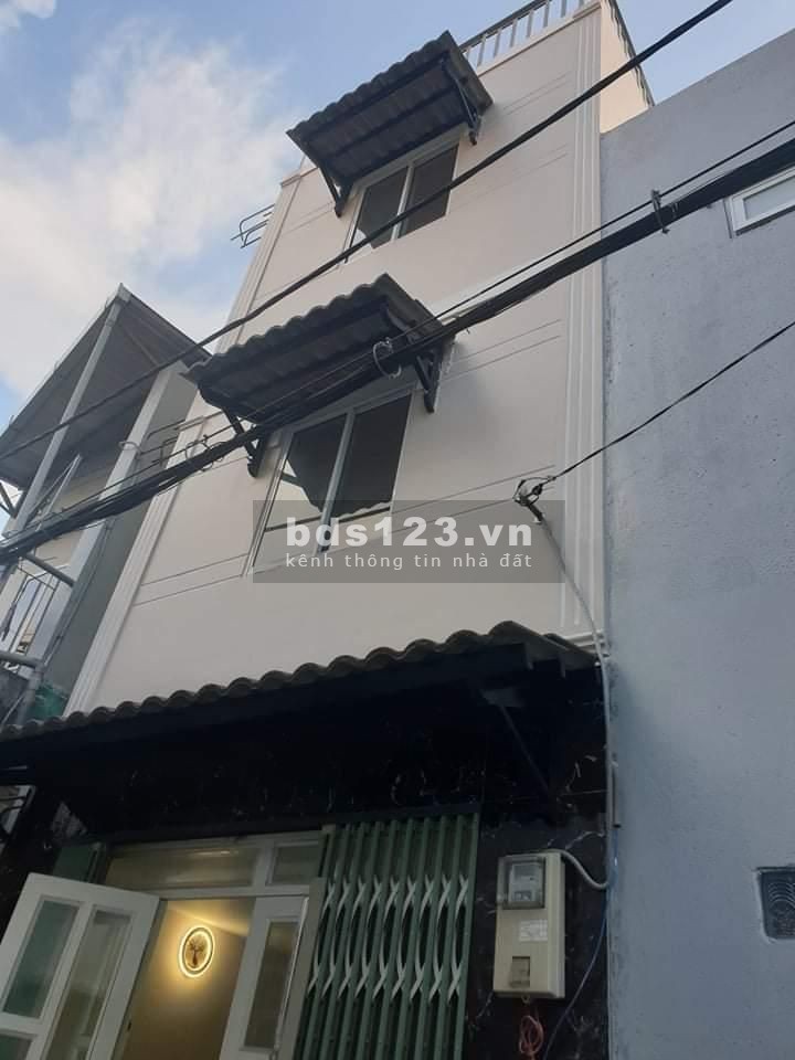Bán nhà Lê Quang Định nguyên căn đẹp vào ở ngay 3 tầng dt 20m2 giá chỉ nhỉnh 2.5 tỷ