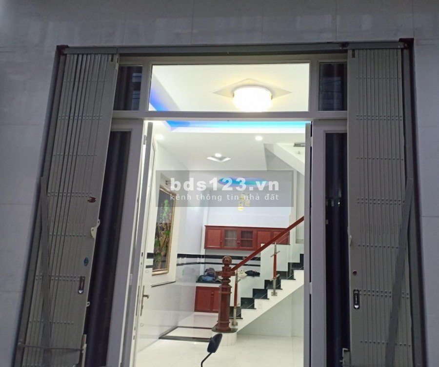 Nhà đẹp Quận Tân Bình công năng to hẻm dân trí giá rẻ, sổ vuông đẹp, kiến trúc đẹp