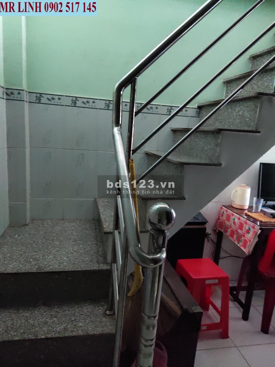 Bán nhà riêng HXH Phú Thọ Hòa, quận Tân Phú, 35m2, 3 tầng, 3PN giá ưu đãi.