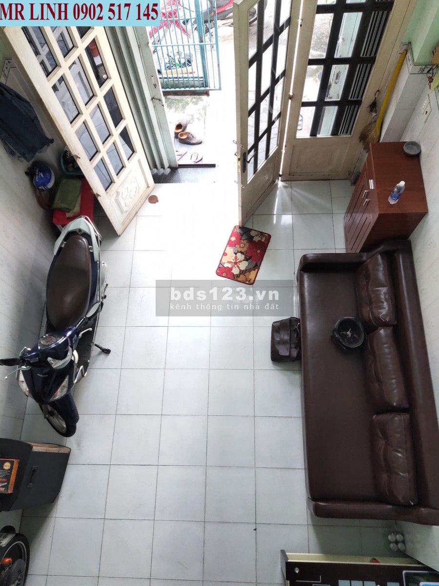 Bán nhà riêng HXH Phú Thọ Hòa, quận Tân Phú, 35m2, 3 tầng, 3PN giá ưu đãi.