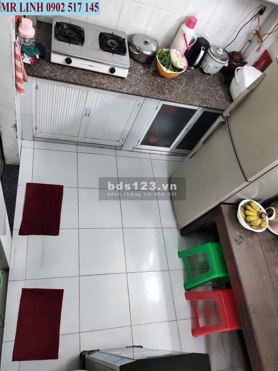 Bán nhà riêng HXH Phú Thọ Hòa, quận Tân Phú, 35m2, 3 tầng, 3PN giá ưu đãi.