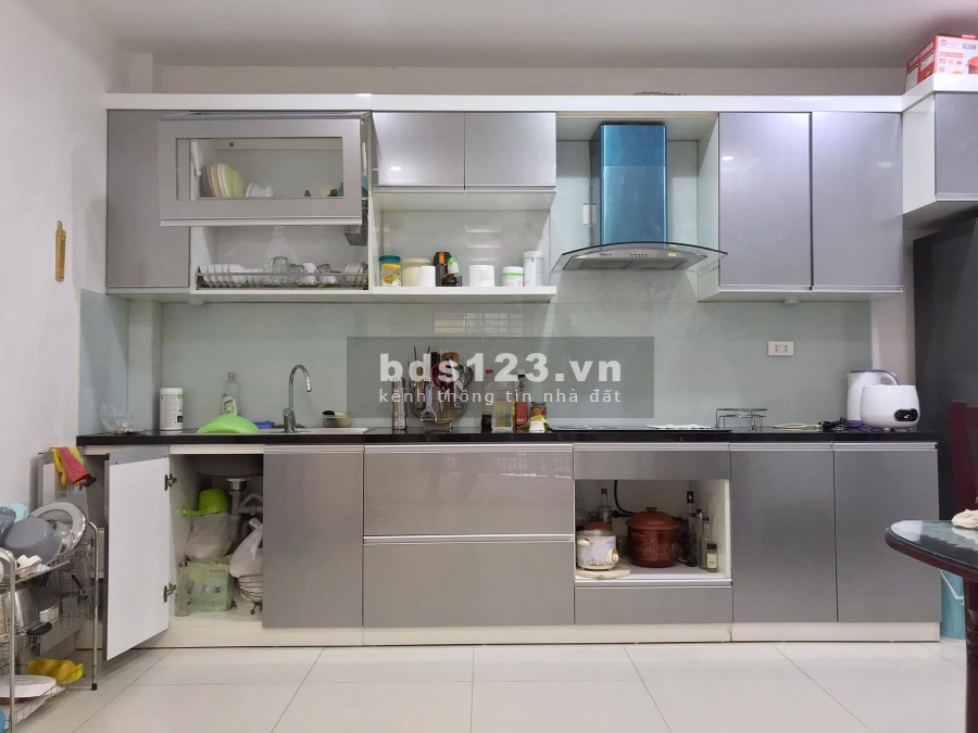 NHÀ SÂN VƯỜN sát Royal city như biệt thự. 48m2, 5 tầng, 5,9 tỷ
