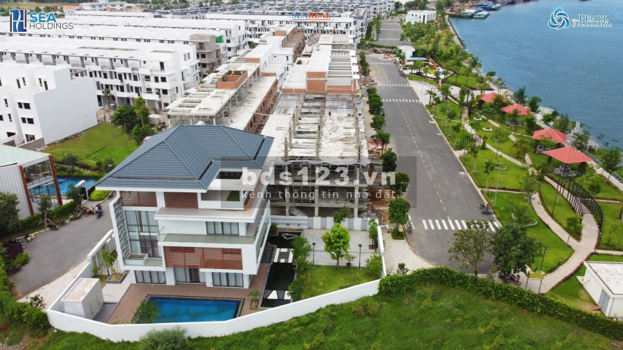 Bán nhà phố hướng Tây Nam View trực diện sông cực mát, diện tích 210m2 giá 4.037 tỷ