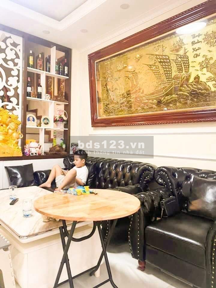 Bán nhà Trần Phú Hà Đông, diện tích sử dụng 35m2 đúc kiên cố bao rộng 5 tầng, khu dân cư