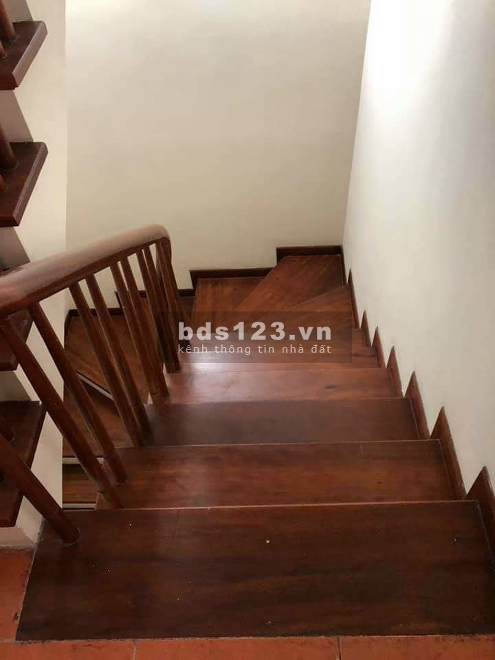 Bán nhà mặt ngõ kinh doanh nhà mới xây diện tích 30m2, 5 tầng đúc, phố Hà Trì, giá 3.1 tỷ