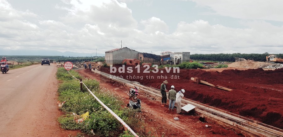 Bán gấp lô đất ngay trung tâm hành chính mới huyện Đắk Đoa