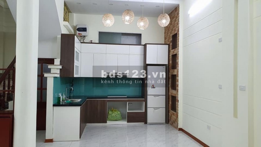 Bán gấp nhà ngõ ba gác gần ô tô sau quy hoạch, tương lai tương sáng, sổ sẵn, lhcc