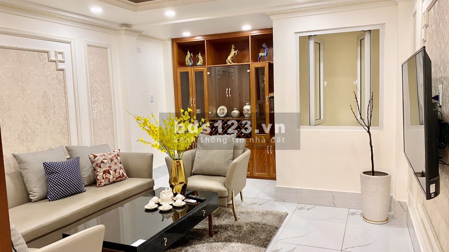 Bán nhà Lô góc 4 tầng Hoàng Dư Khương P12 Quận 10, HXH thông Cao Thắng, chỉ 4 tỷ 6