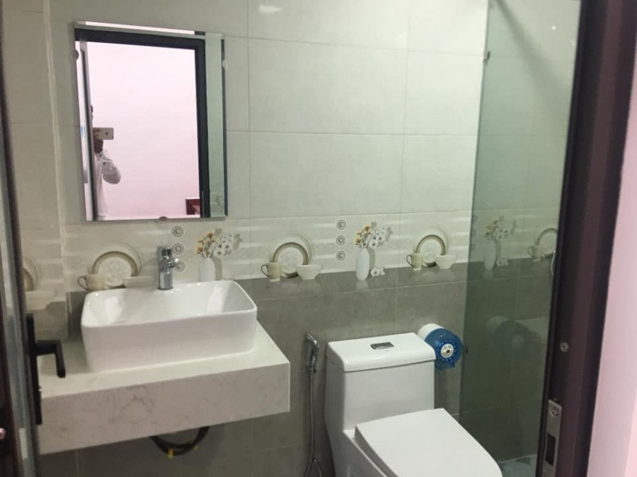 Bán nhà Cổ Nhuế, Bắc Từ Liêm, diện tích sử dụng 38m2, 5 tầng, nhà mới, giá chỉ 3,6 tỷ.