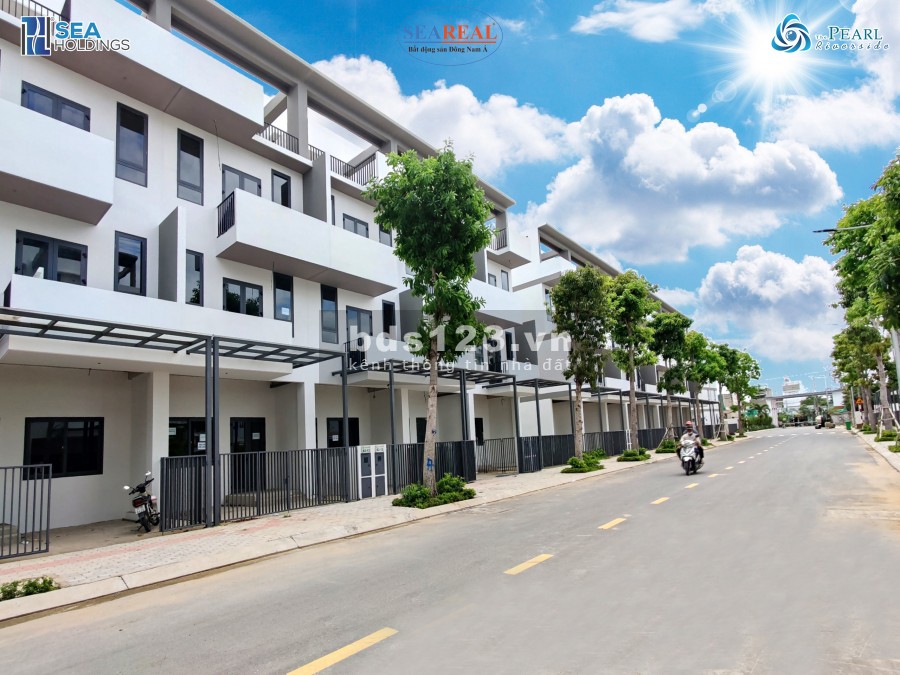 Bán nhà phố hướng Tây Nam View trực diện sông cực mát, diện tích 210m2 giá 4.037 tỷ