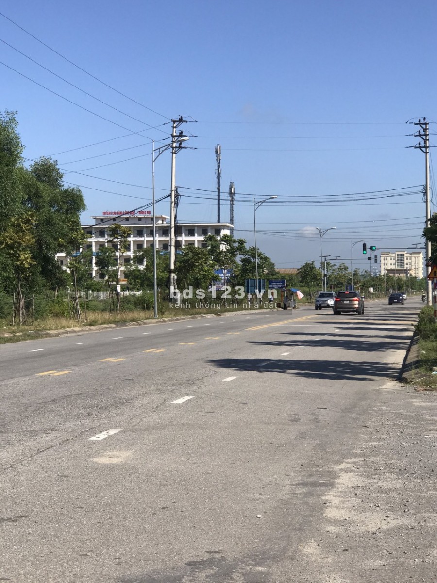 Đất nền trung tâm thị xã Hồng Lĩnh sát Quốc Lộ 1 đối diện khu công nghiệp Nam Hồng
